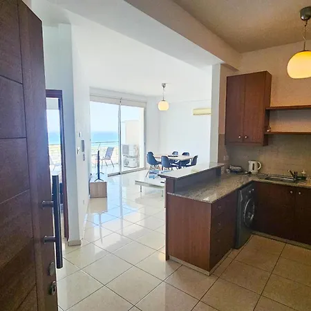 Paradise Palms Seaview *